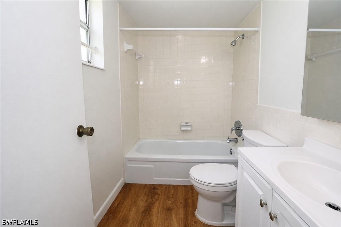 2 Bed Condominium for Sale in Fort Myers, photo 16