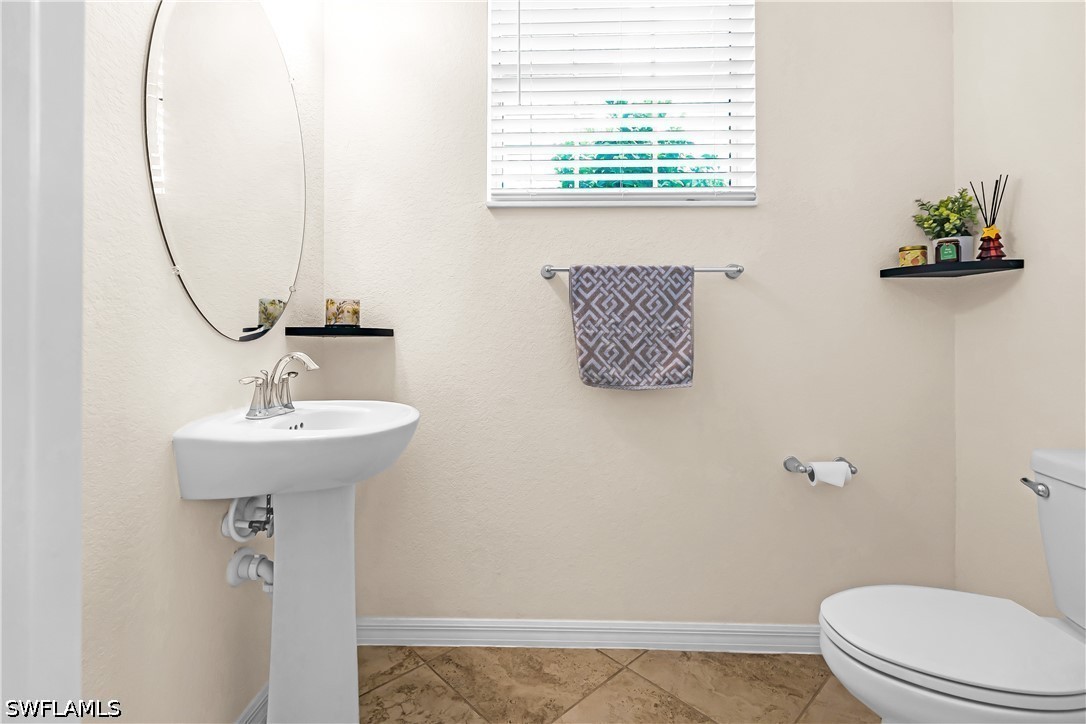 3 Bed Townhouse for Sale in Naples, photo 16