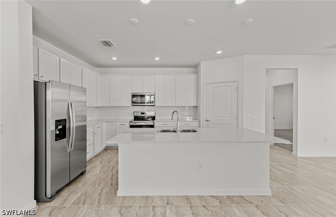 3 Bed SingleFamilyResidence for Sale in Alva, photo 16