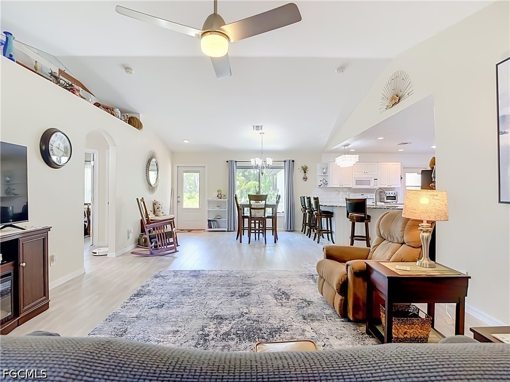 3 Bed SingleFamilyResidence for Sale in Not Applicable, photo 16