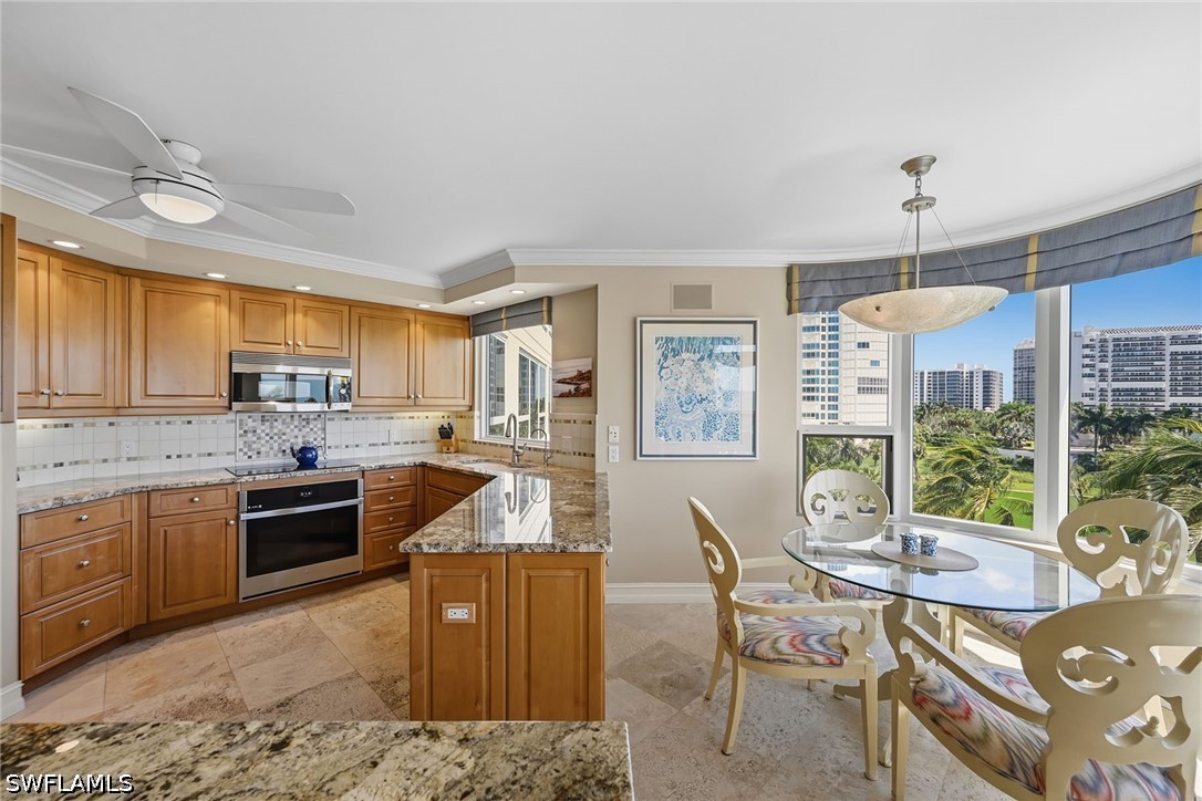 2 Bed Waterfront Home for Sale in Naples, photo 16