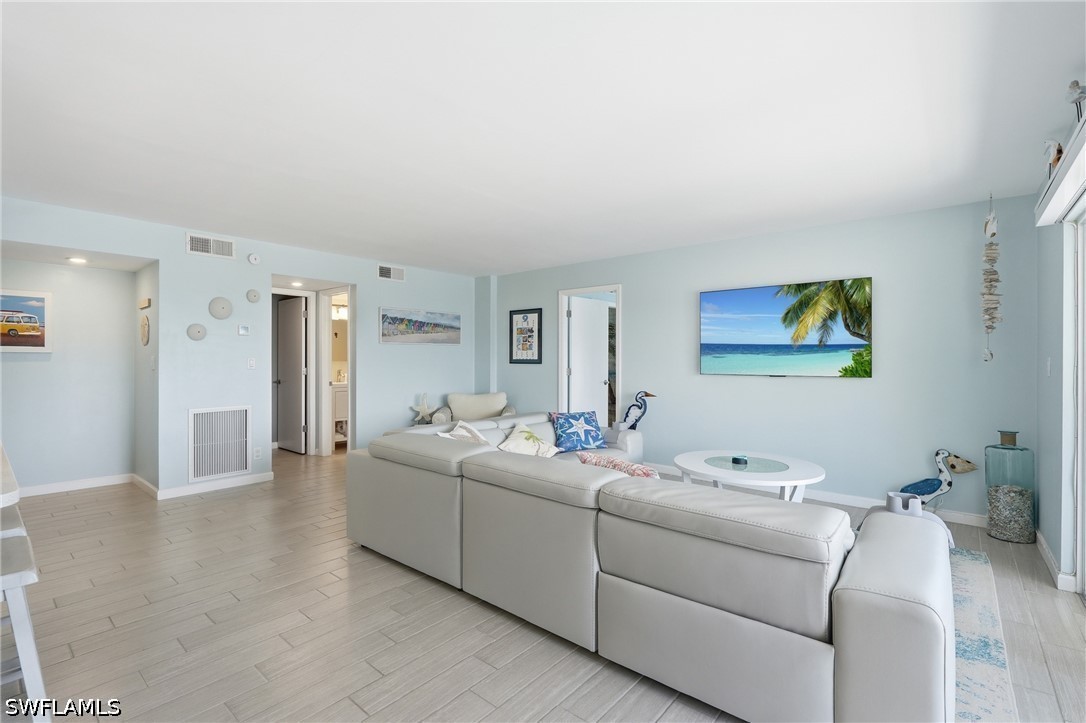 2 Bed Waterfront Home for Sale in Sand Caper, photo 16