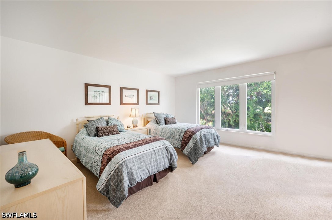 2 Bed Condominium for Sale in Palm Royal Apts, photo 16
