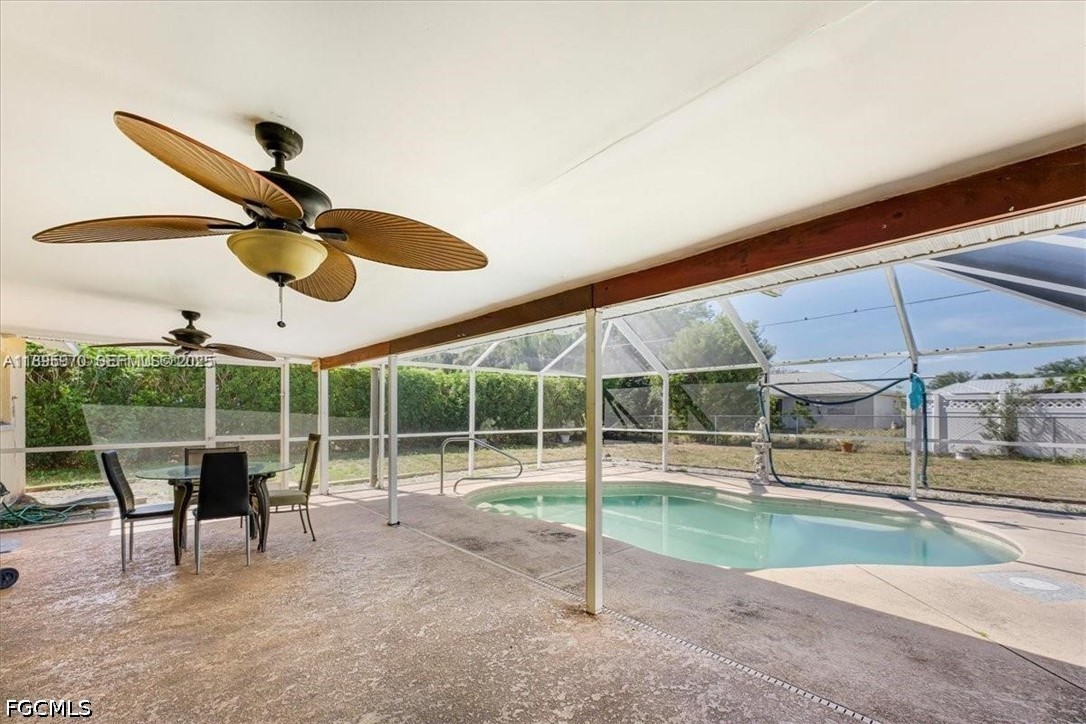 3 Bed Pool Home for Sale in Cape Coral, photo 16