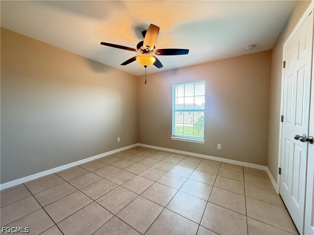 3 Bed SingleFamilyResidence for Sale in Cape Coral, photo 16