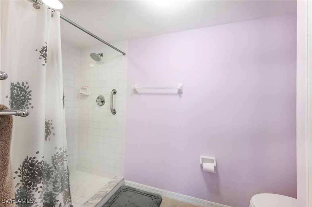 2 Bed Condominium for Sale in Country Glen, FL, $262,000 — photo 17