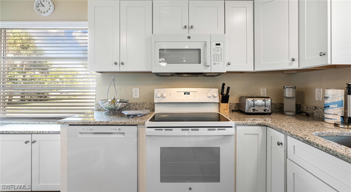 2 Bed Condominium for Sale in Sanibel, photo 17