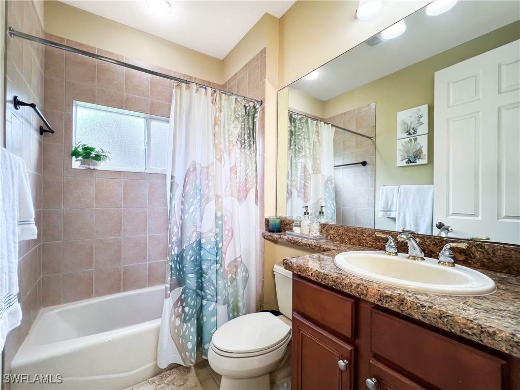 3 Bed SingleFamilyResidence for Sale in Shady Bend, FL — photo 17