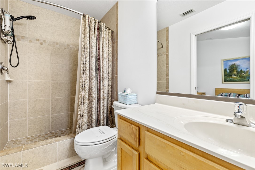 2 Bed Waterfront Home for Sale in Fort Myers, photo 17