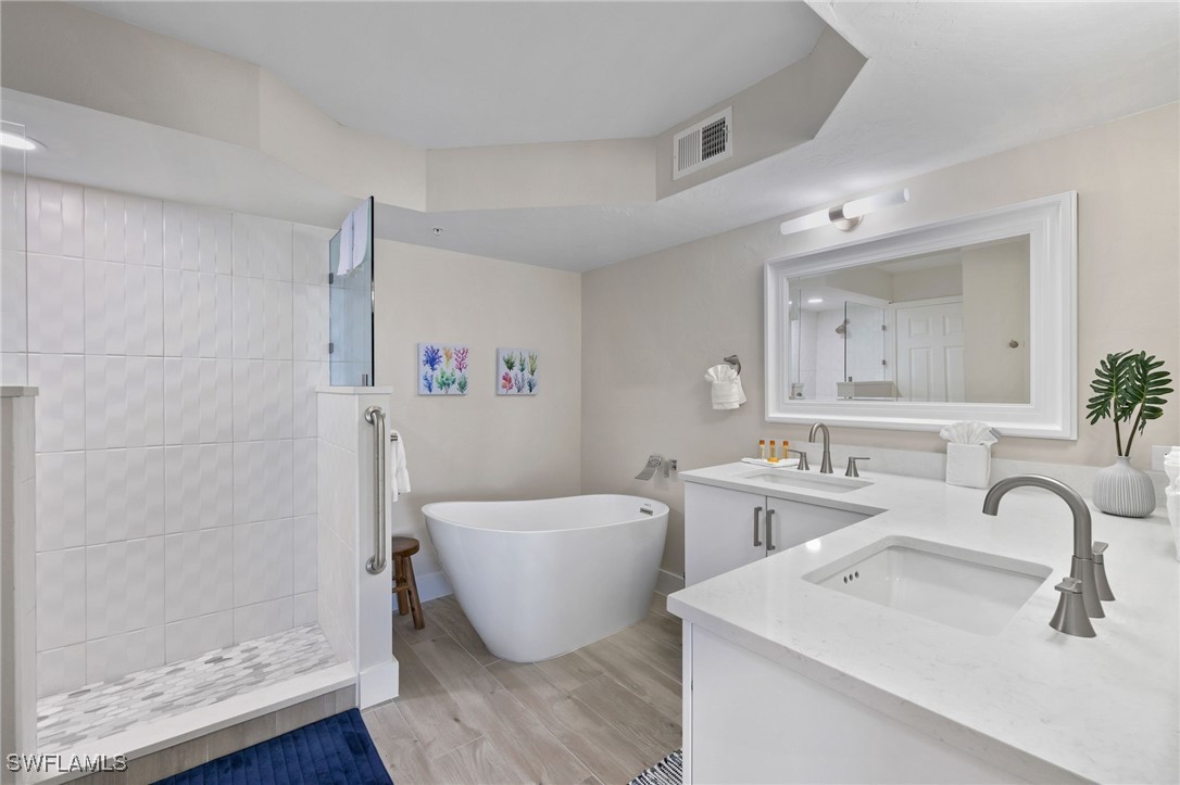 1 Bed Pool Home for Sale in Fort Myers Beach, FL, $539,000 — photo 17