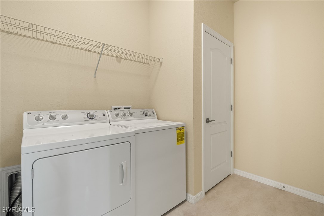 3 Bed SingleFamilyResidence for Sale in Bella Vida, FL — photo 17