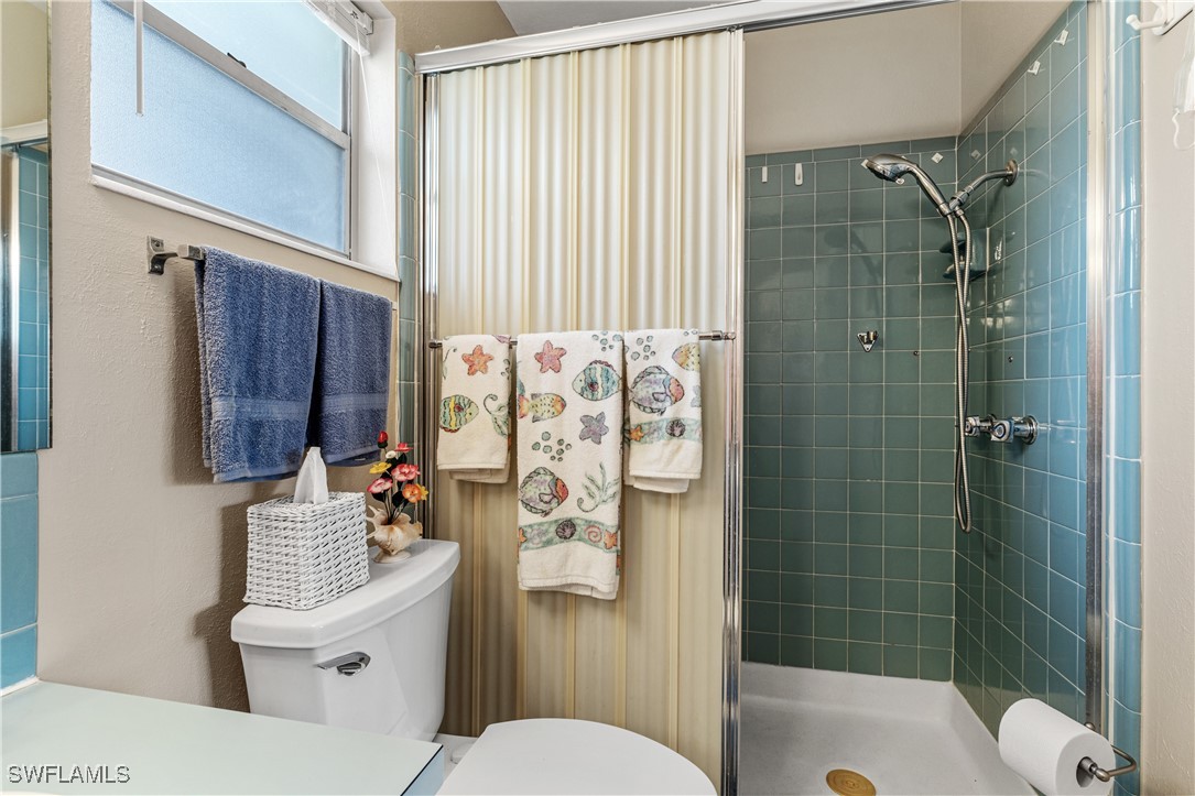 2 Bed Pool Home for Sale in Tropic Terrace, photo 17