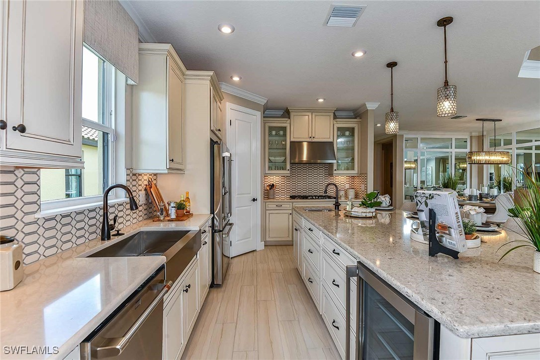 3 Bed SingleFamilyResidence for Sale in Punta Gorda, FL — photo 17