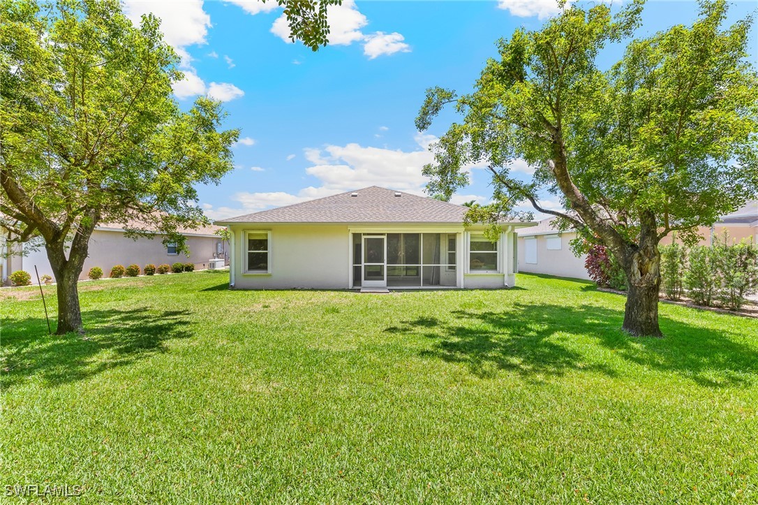 2 Bed SingleFamilyResidence for Sale in Heritage Cove I, FL — photo 17