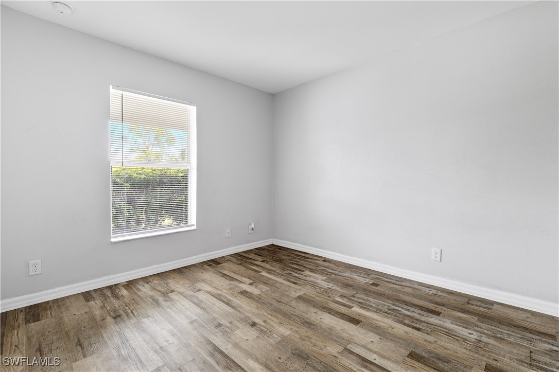3 Bed SingleFamilyResidence for Sale in Cape Coral, FL — photo 17