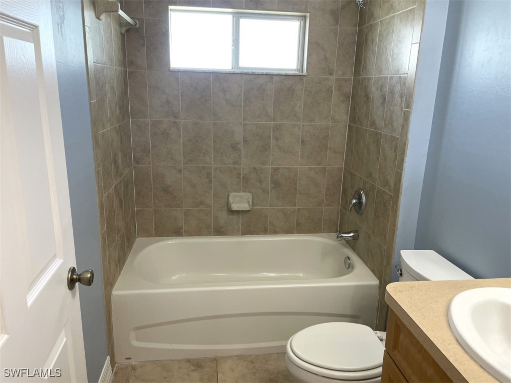 3 Bed SingleFamilyResidence for Sale in Lehigh Acres, FL — photo 17