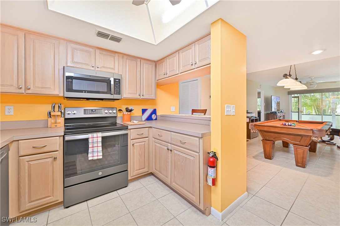 2 Bed Condominium for Sale in Veranda Condo, photo 17