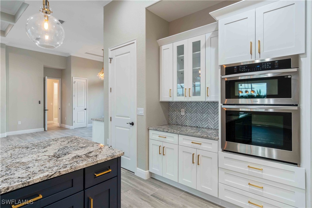 3 Bed Pool Home for Sale in Windward Isle, photo 17