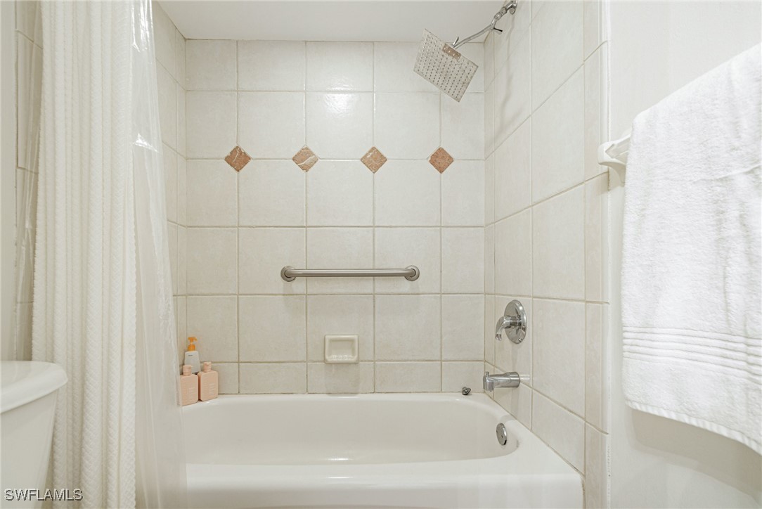 1 Bed Pool Home for Sale in Fort Myers Beach, FL, $395,000 — photo 17