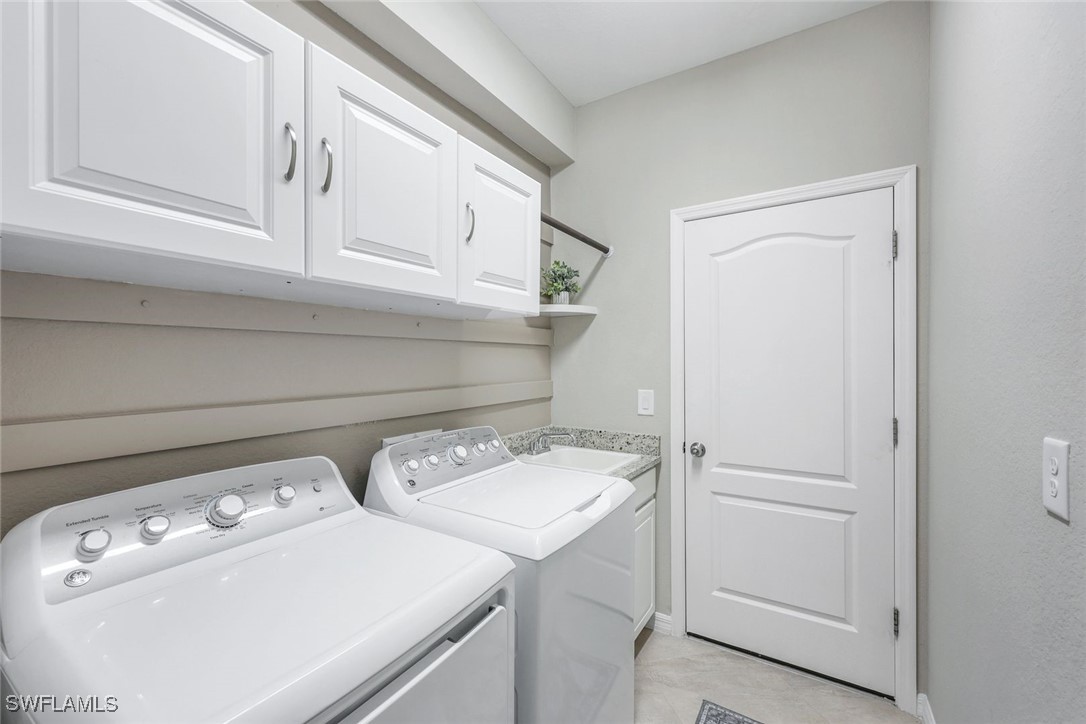 4 Bed SingleFamilyResidence for Sale in Estero, FL, $600,000 — photo 17
