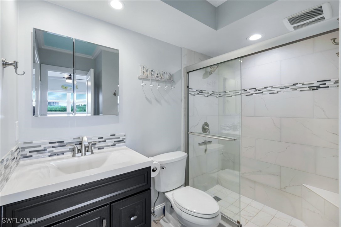 2 Bed Waterfront Home for Sale in Marco Island, photo 17