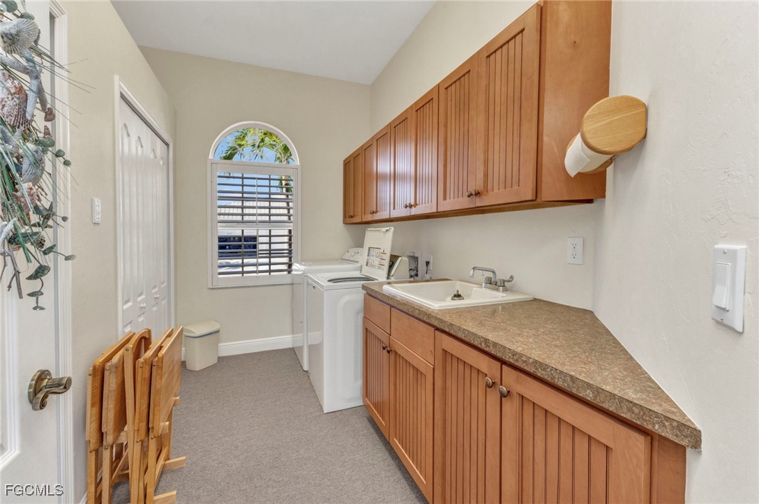 3 Bed Pool Home for Sale in Pirate Harbor, photo 17