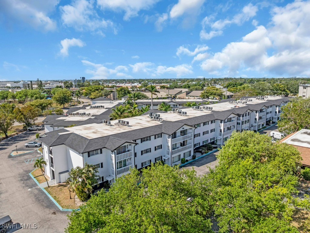 1 Bed Condominium for Sale in Windsor West, photo 17