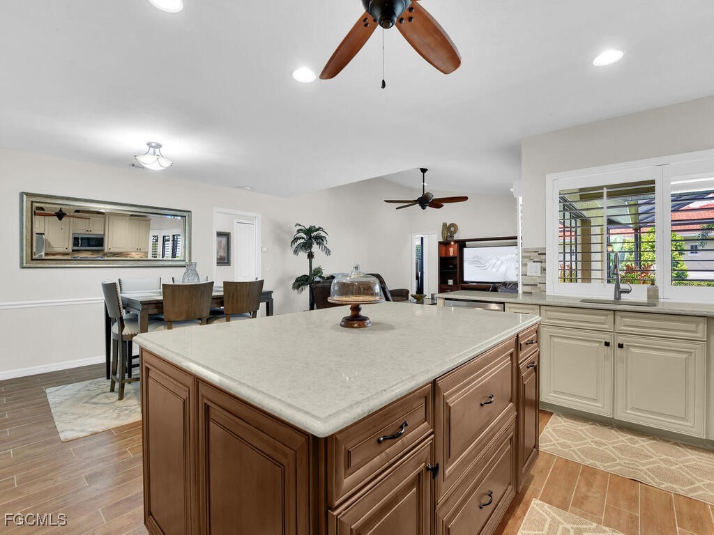 4 Bed Pool Home for Sale in Eagle Ridge, photo 17