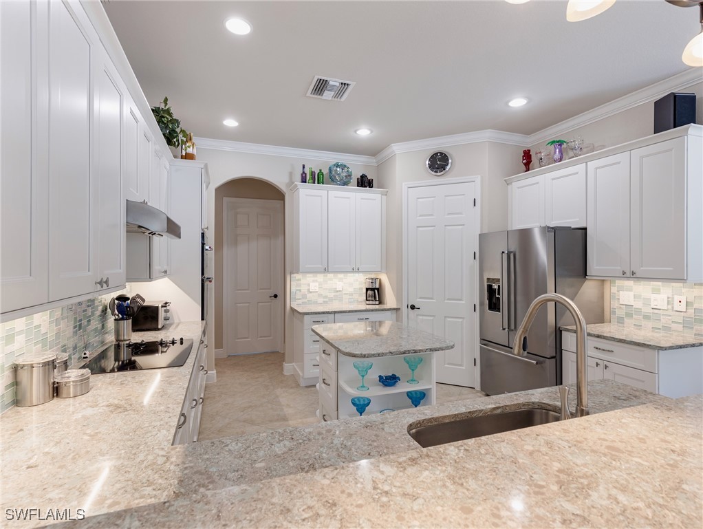5 Bed Pool Home for Sale in Bella Terra, photo 17