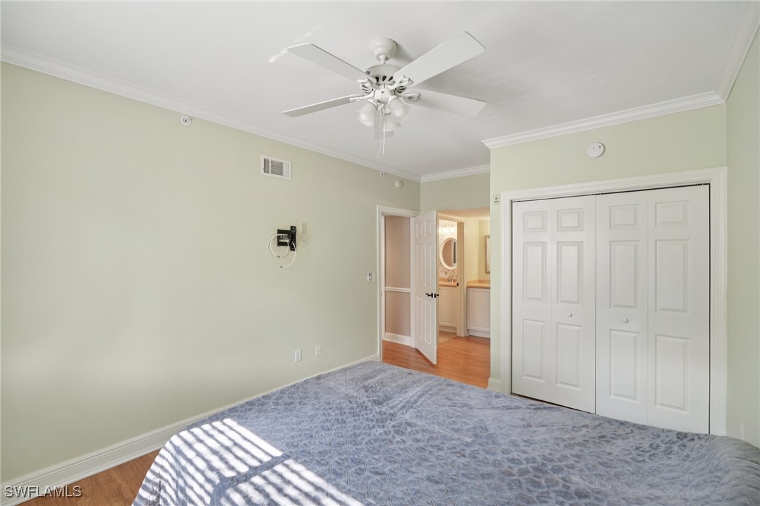 1 Bed Condominium for Sale in Napoli, FL — photo 17
