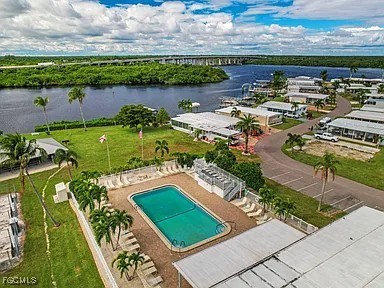 2 Bed ManufacturedHome for Sale in Fort Myers, photo 17