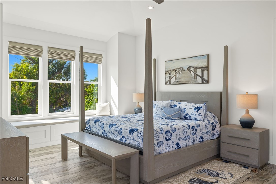 3 Bed Pool Home for Sale in Castaway Estates, photo 17
