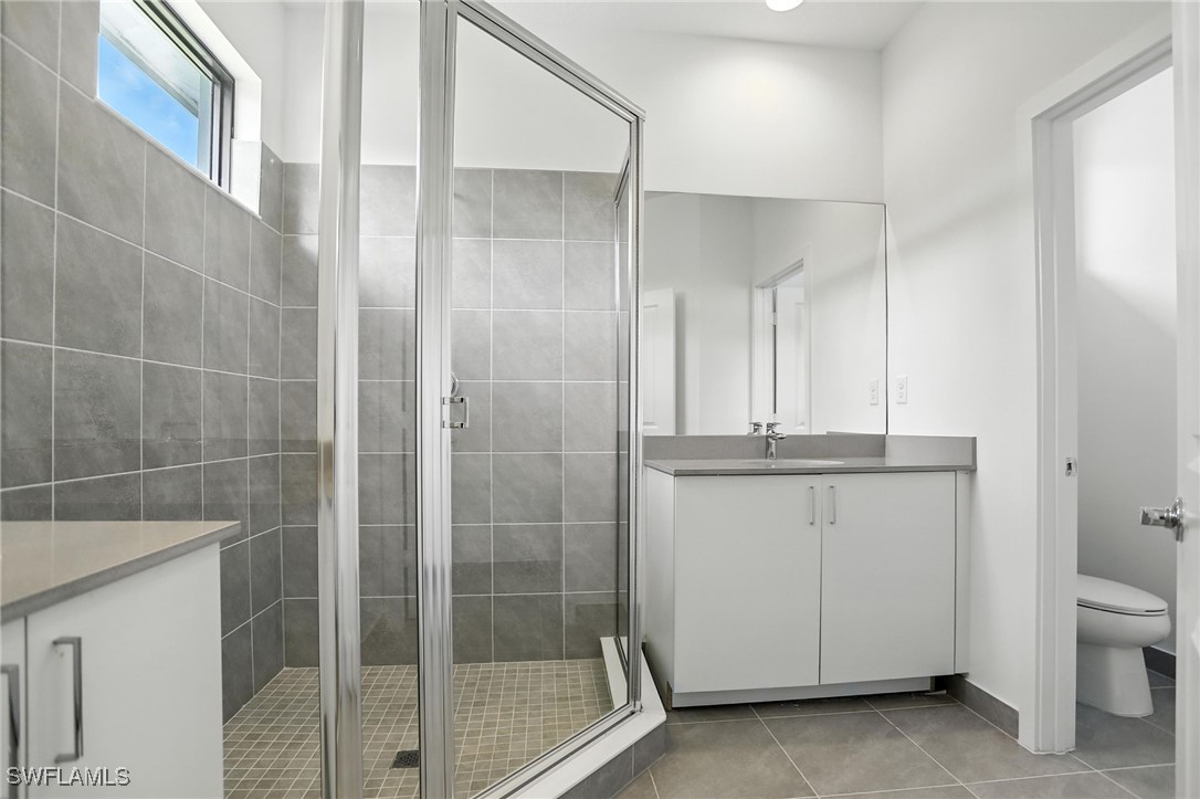 3 Bed SingleFamilyResidence for Sale in Silverwood, FL — photo 17