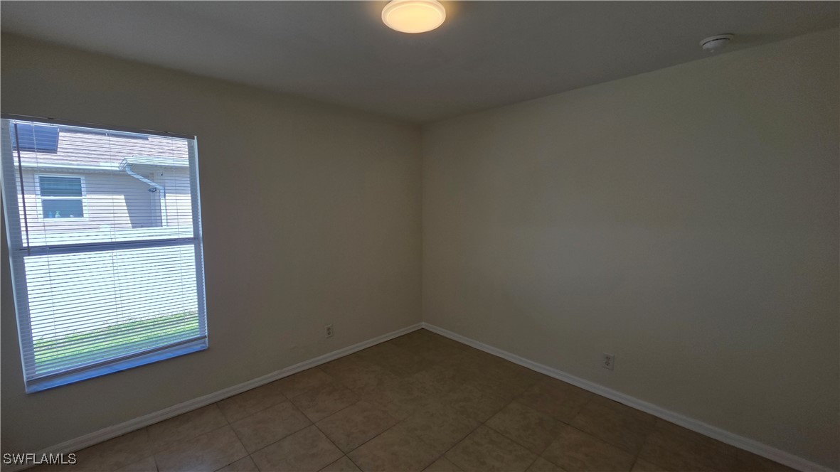 3 Bed SingleFamilyResidence for Sale in Cape Coral, FL — photo 17