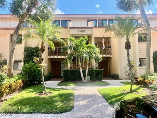 3 Bed Condominium for Sale in Schooner Village, photo 17