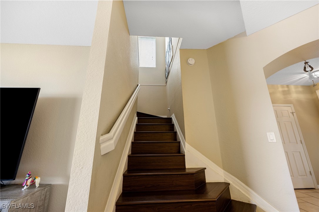 3 Bed Townhouse for Sale in Colonnade At Forum, FL, $299,000 — photo 17