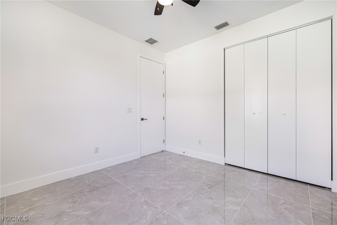 4 Bed SingleFamilyResidence for Sale in Cape Coral, photo 17