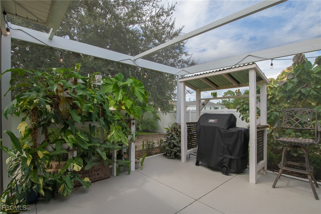 3 Bed SingleFamilyResidence for Sale in Cape Coral, FL — photo 17
