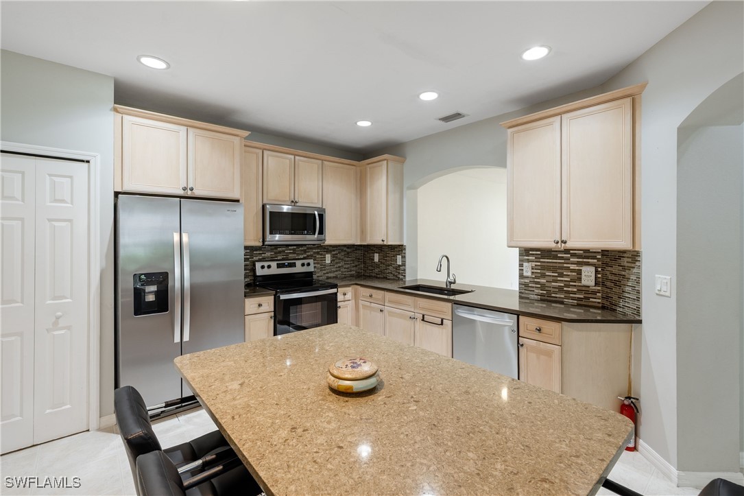 3 Bed Townhouse for Sale in Colonnade At Forum, FL, $299,999 — photo 17