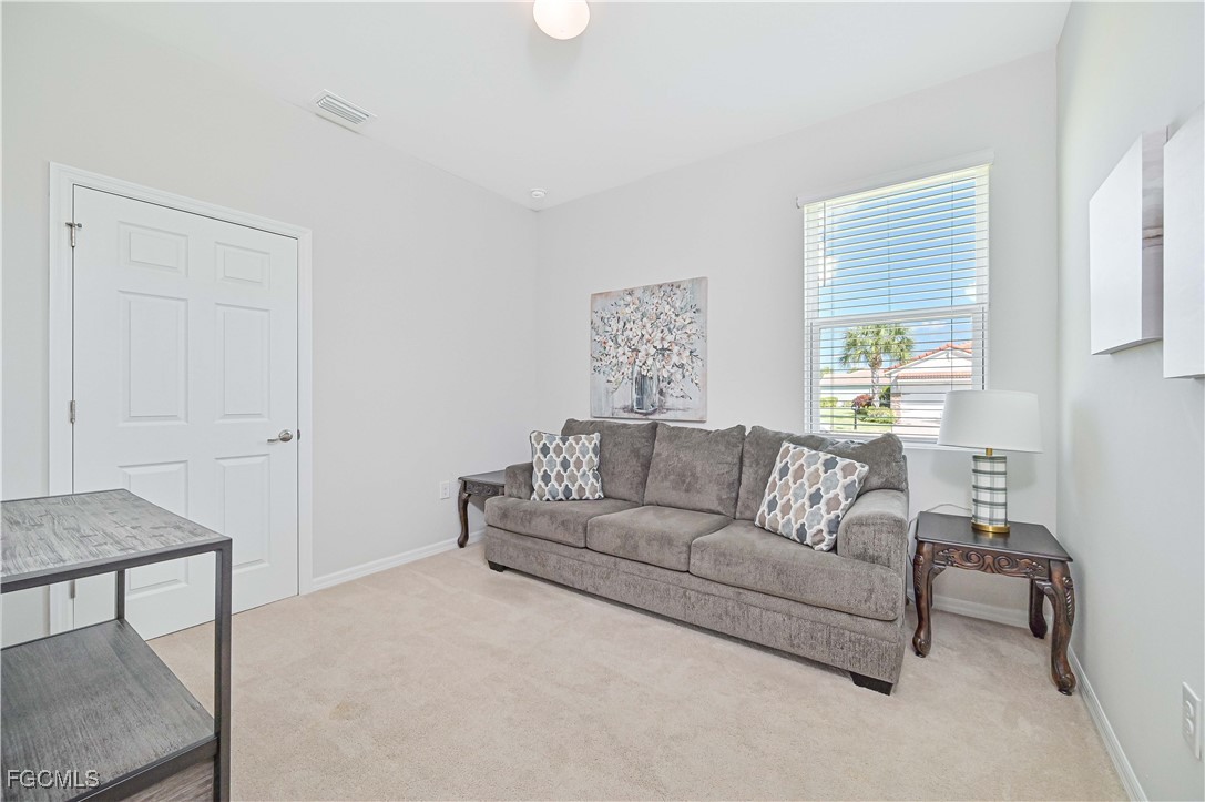 3 Bed Waterfront Home for Sale in Cascades, photo 17