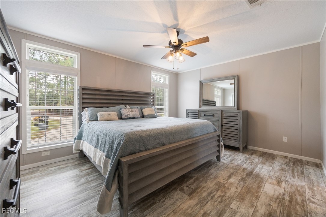 3 Bed Pool Home for Sale in Pioneer Plantation, FL, $399,900 — photo 17