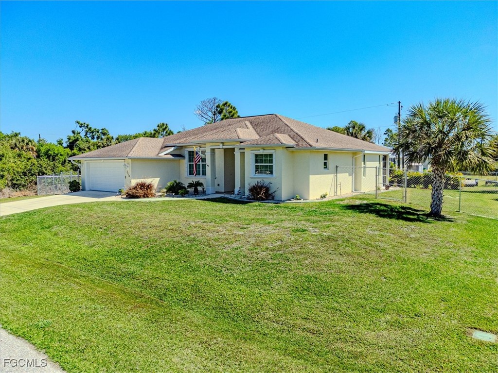 3 Bed SingleFamilyResidence for Sale in Port Charlotte, photo 17