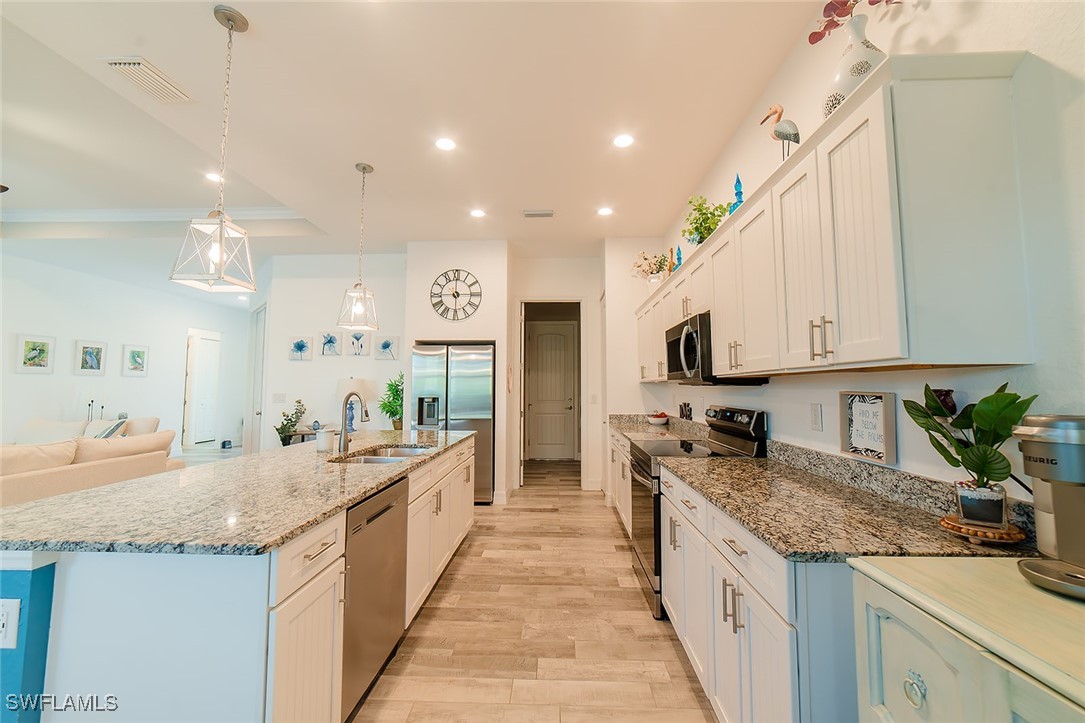 3 Bed Pool Home for Sale in Rotonda Heights, photo 17