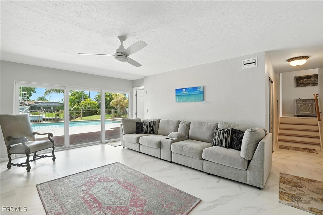 3 Bed Pool Home for Sale in Cape Coral, photo 17