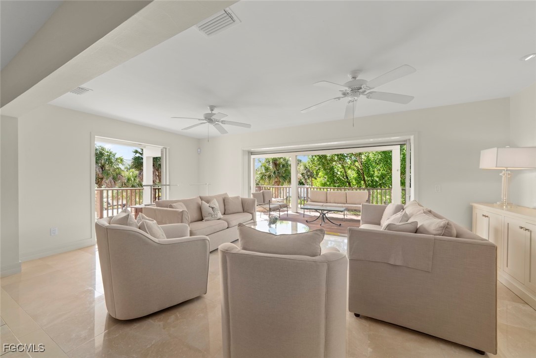4 Bed SingleFamilyResidence for Sale in Gulf Pines, FL — photo 17