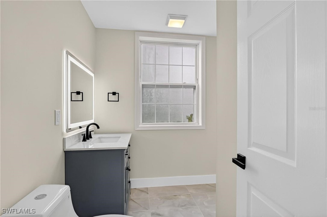 3 Bed SingleFamilyResidence for Sale in Lehigh Acres, photo 17