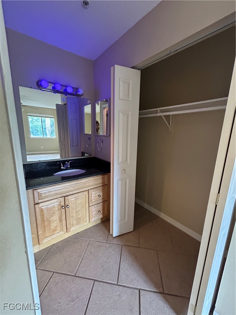 2 Bed Waterfront Home for Sale in Village Creek, photo 17