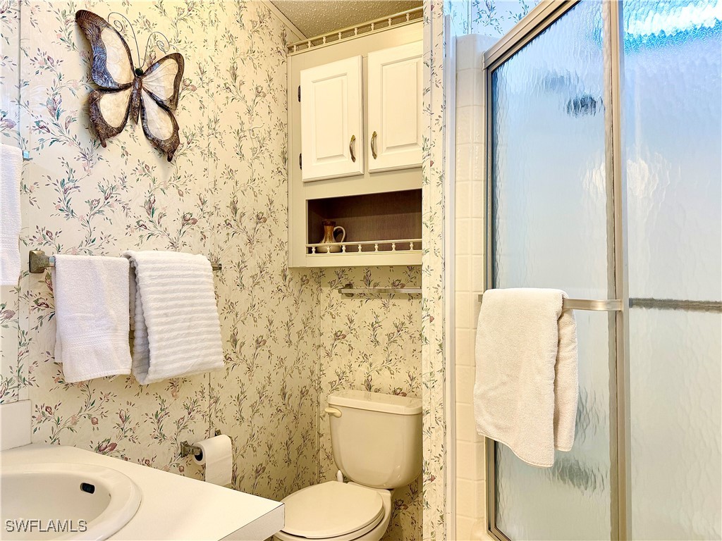 2 Bed ManufacturedHome for Sale in Naples, FL, $145,000 — photo 17