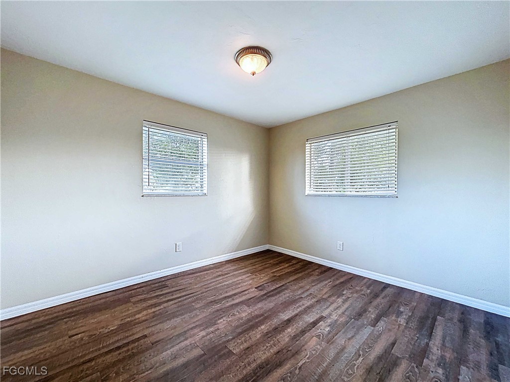 3 Bed SingleFamilyResidence for Sale in Fort Myers, photo 17