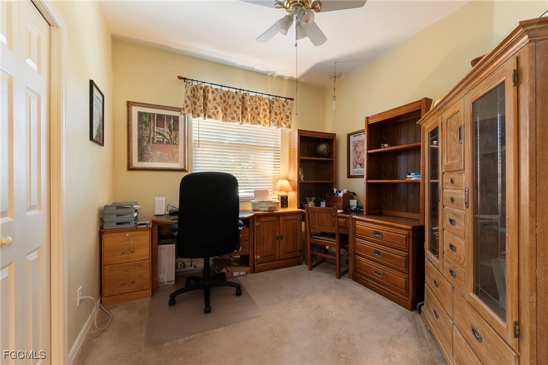 4 Bed SingleFamilyResidence for Sale in Waterford, FL — photo 17